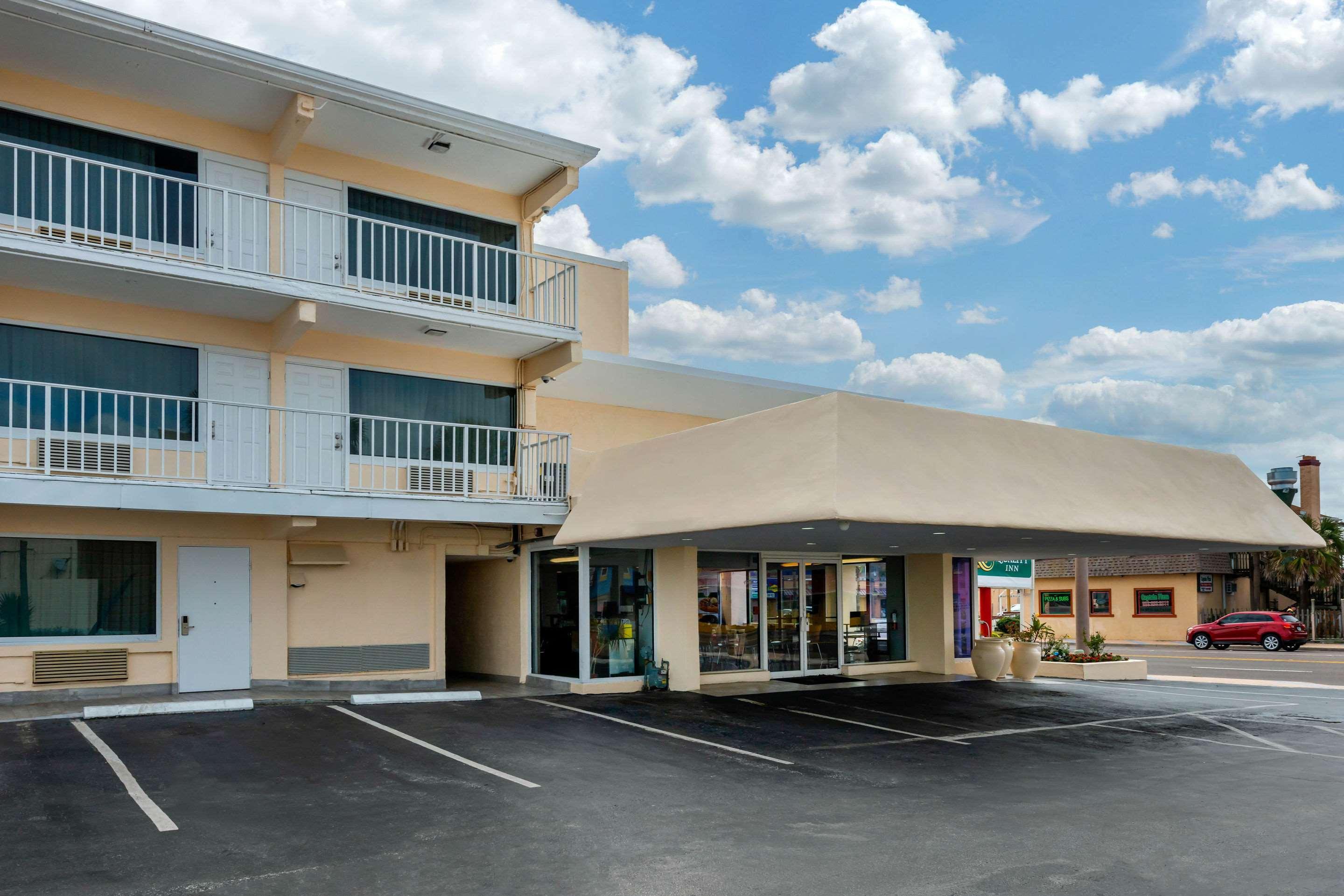 Quality Inn Daytona Beach Oceanfront Exterior foto